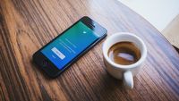 Trump sugeruje, że może przyczynić się do zamknięcia Twittera