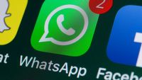 WhatsApp wprowadzi kontrowersyjne zmiany. Elon Musk: „Korzystajcie z Signal”