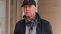 Bruce Willis nie miał maseczki w aptece i wie już o tym cały świat