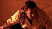 Jason Momoa uwielbia Diunę i z chęcią obejrzałby jej 6-godzinną wersję
