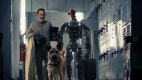Tom Hanks, pies i robot w świetnym zwiastunie postapokaliptycznego Finch