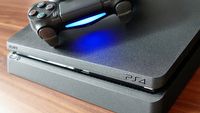 PlayStation 4 chodzi za głośno? To paskudne zdjęcie jest przestrogą