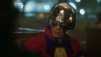 James Gunn potwierdza biseksualizm Peacemakera. Pomysł podsunął John Cena