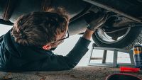 Samochody elektryczne są o 22% tańsze w naprawie