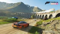 Forza Horizon 4 zostaje z nami na dłużej, nie podzieli losu poprzedniczek