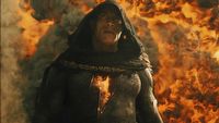 Dwayne Johnson zachwyca jako Black Adam; pojawiły się pierwsze opinie o filmie