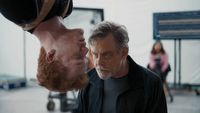 Zobacz, jak Luke Skywalker uczy Cala Kestisa trudnej sztuki bycia Jedi