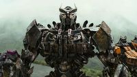 Gwiazdor Gry o tron i Transformers ma intrygującą teorię, dlaczego kochamy złoczyńców