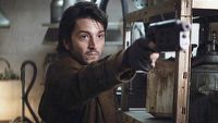 Andor za wolno się rozkręcał? Diego Luna komentuje zarzuty