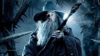Ian McKellen zagrał Gandalfa we Władcy Pierścieni, gdyż dwaj kultowi aktorzy odrzucili tę rolę. „Mam nadzieję, że jest im głupio”