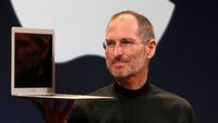 „Zawsze będę wdzięczna”. Steve Jobs zwolnił pracownicę nawet pięć razy, która twierdzi, że pomogło jej to zbudować charakter