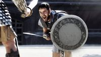 Russell Crowe czuje się „trochę nieswojo” z tym, że powstaje Gladiator 2