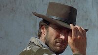 „Czemu Hollywood jest tak zafiksowane na punkcie psucia starych filmów?” Powstanie remake znanego westernu Clinta Eastwooda. Fani nie są zadowoleni