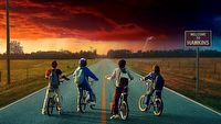 Fani Stranger Things podejrzewają, kto umrze w 5. sezonie hitu sci-fi Netflixa. Zakulisowe zdjęcie z planu może być wskazówką