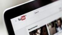 Kolejne kanały z YouTube nie zarobią na fałszywych trailerach. Serwis wstrzymuje monetyzację dla kont z „fejkowymi” zwiastunami powstającymi przy użyciu AI