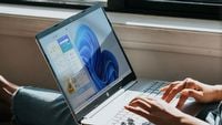 Aktywacja Windowsa 11 offline już nie będzie możliwa; Microsoft blokuje popularną metodę